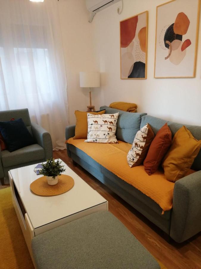 Center Sunrise Apartment Novi Sad Exterior photo